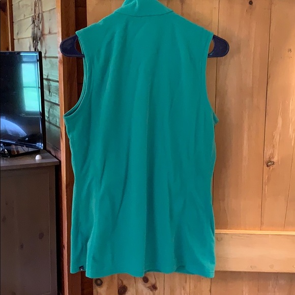 Vest - Picture 2 of 4